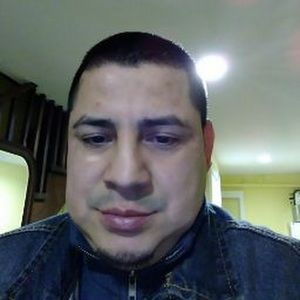 Meet your Posher, Cesar